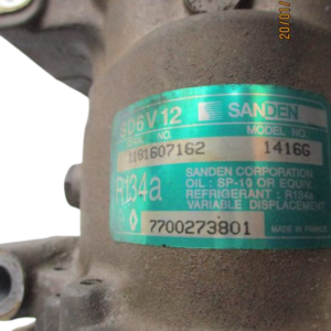 Renault Clio 2° serie  anno dal 2001 al 2005 Compressore aria condizionata   7700273801